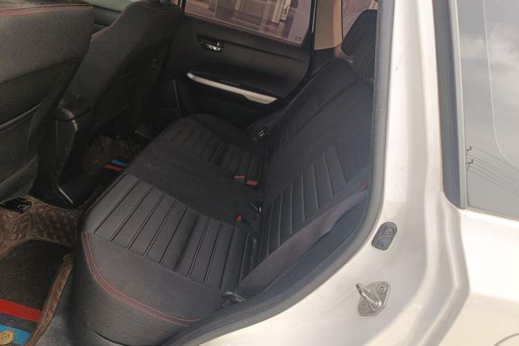 Used Suzuki Vitara 2016 1.6L Manual Two-Wheel Drive Entry-Level Trim
