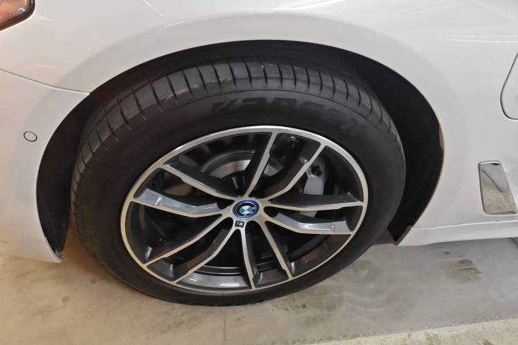 Used BMW 5 Series New Energy 2022 Second Facelift 535Le M Sport Package
