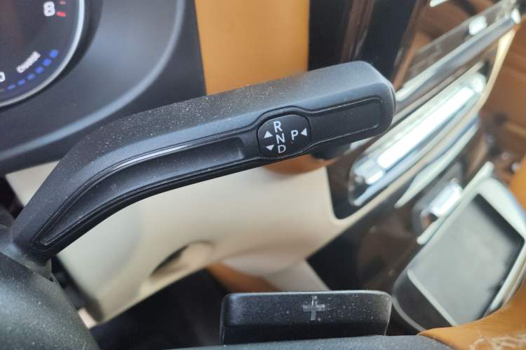 Used Mercedes-Benz Vito 2024 2.0T Elite Version 7 Seats