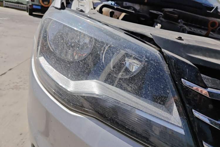 Used Volkswagen Bora 2014 1.6L Manual Fashion Edition
