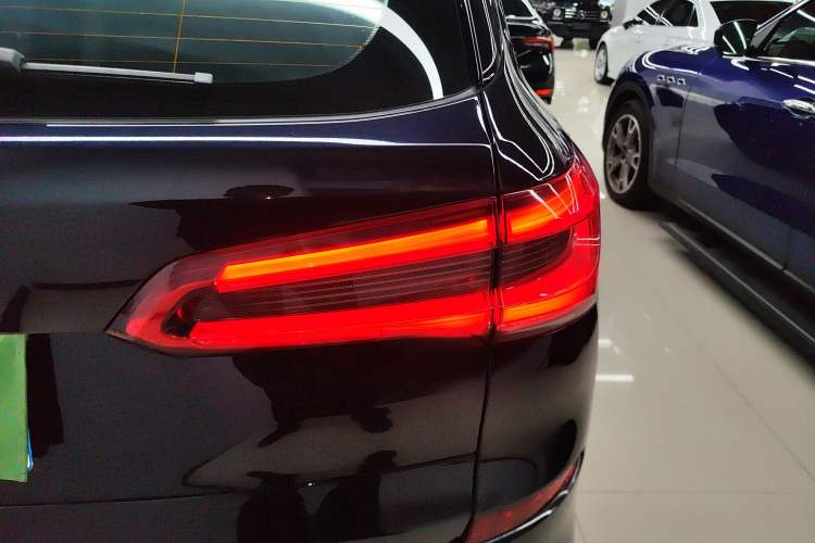 Used BMW X5 (Import) 2020 xDrive40i M Sport Package
