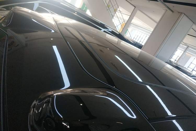 Used Nio ES8 2024 75 kWh Roof