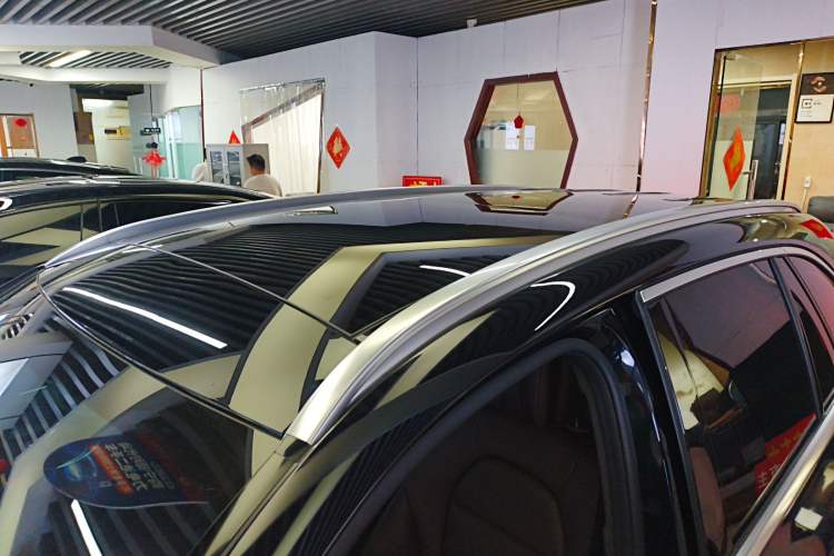 Used Mercedes-Benz GLC 2022 Second Facelift GLC 260 L 4MATIC Luxury Edition Roof