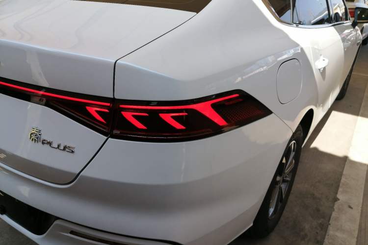 Used BYD Qin PLUS 2024 HONOR Edition DM-i 55KM Leading Model