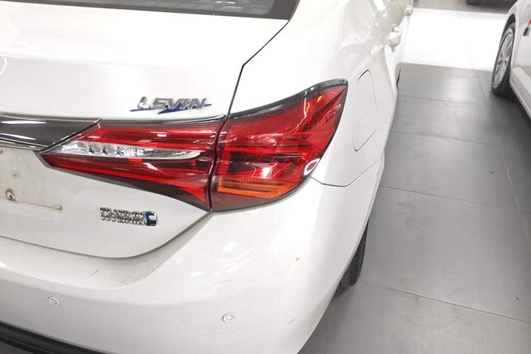 Used Toyota Levin Hybrid E+ 2019 1.8L GS E-CVT Elite Model with Sunroof
