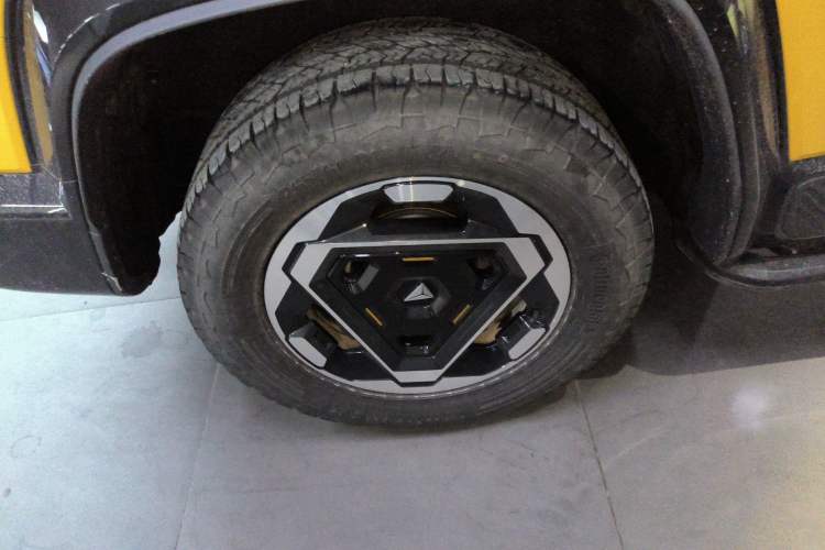 Used Deepal G318 2025 Worry-Free Adventure Edition Four-Wheel Drive Secret Realm Version