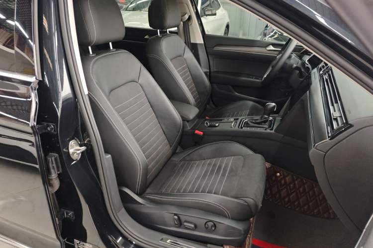 Used Volkswagen Magotan 2020 330TSI DSG Luxury Edition