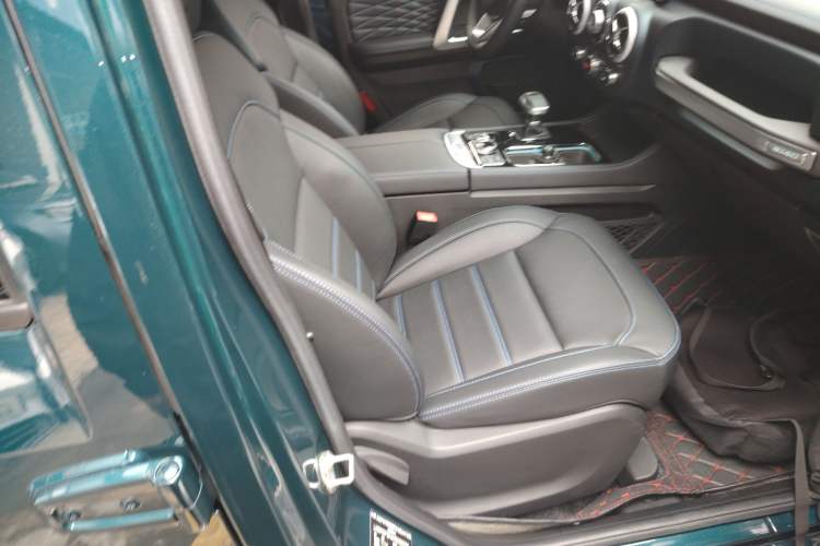 Used BAIC Off-Road BJ40 2023 2.0T Automatic Four-Wheel Drive Urban Hunter Edition Chivalrous Type