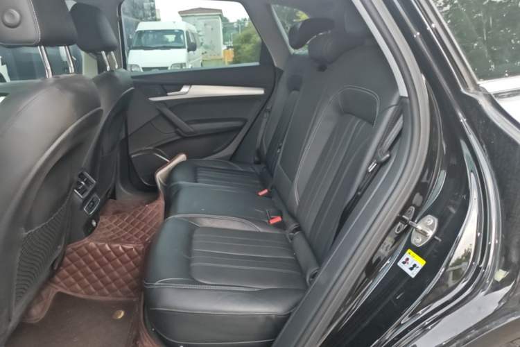 Used Audi Q5L 2020 Updated 40 TFSI Prestige Fashion Edition
