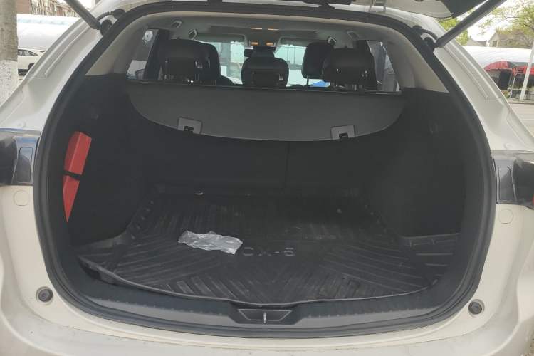 Used Mazda CX-5 2022 2.0L Automatic Two-Wheel Drive Zhiya Version
