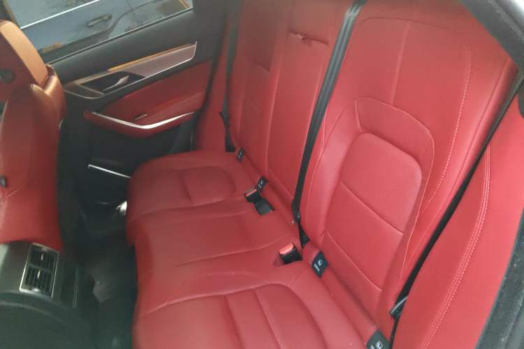Used Jaguar F-PACE 2021 250 PS Left Rear Seat
