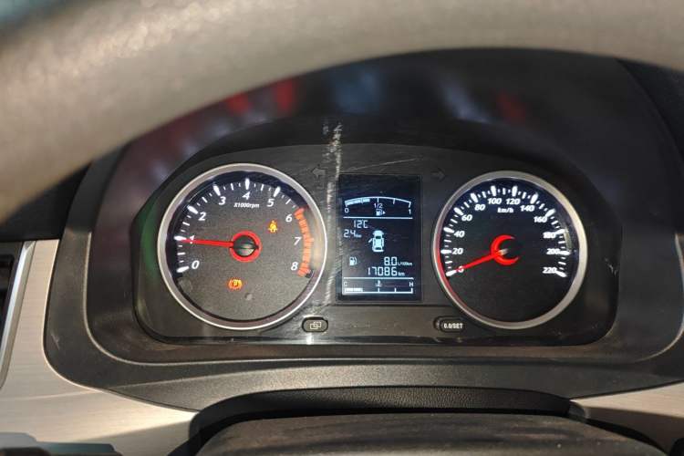 Used FORTHING T5 2023 Grand Edition 1.6L Manual Dream Version Five Seats
