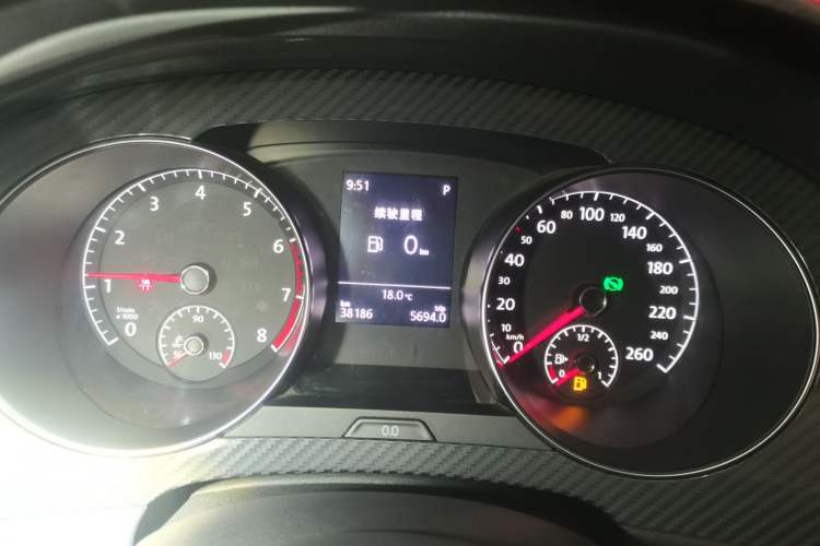 Used Volkswagen Golf Sportsvan 2018 230TSI Automatic Luxury Model