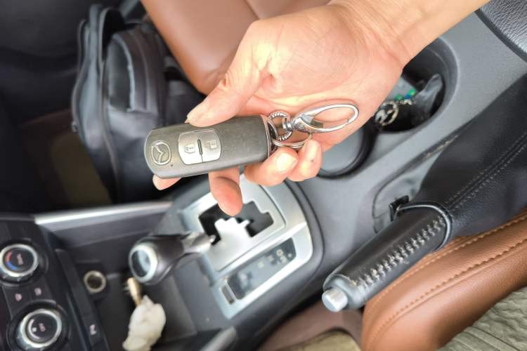 Used Mazda CX-5 2014 2.0L Automatic Two-Wheel Drive Urban Version Vehicle Key