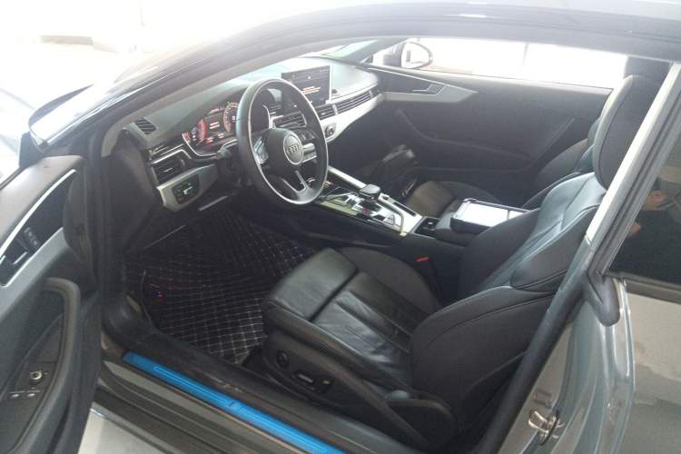 Used Audi A5 2023 Coupe 40 TFSI Fashionable and Dynamic Model
