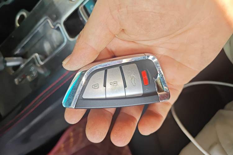 Used BAIC Off-Road BJ40 2018 PLUS 2.3T Automatic Four-Wheel Drive Premium Edition China V Vehicle Key