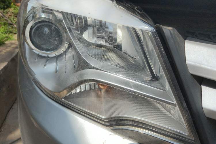 Used Jinbei 750 2015 1.5L Luxury Model
