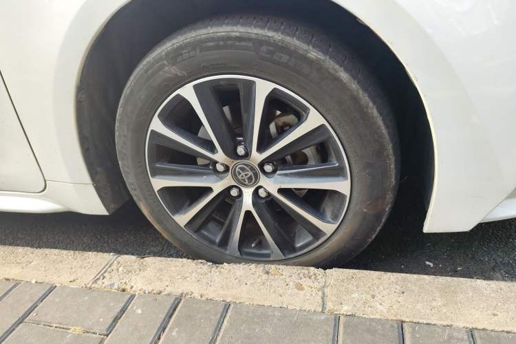 Used Toyota Levin 2022 Dual-Motor 1.8H E-CVT Leading Edition Right Front Wheel Hub