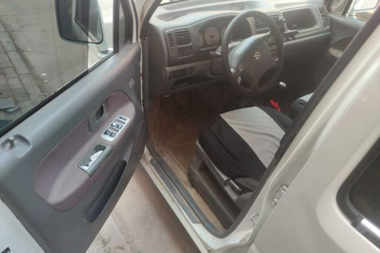 Used Suzuki Wagon R 2011 1.0L
