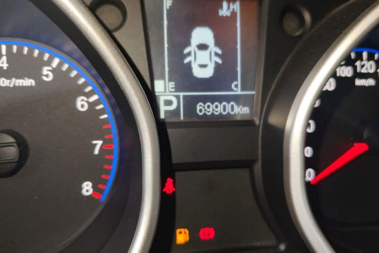 Used Geely Auto GX7 2015 Sports Edition 2.0L Automatic Prestige Model
