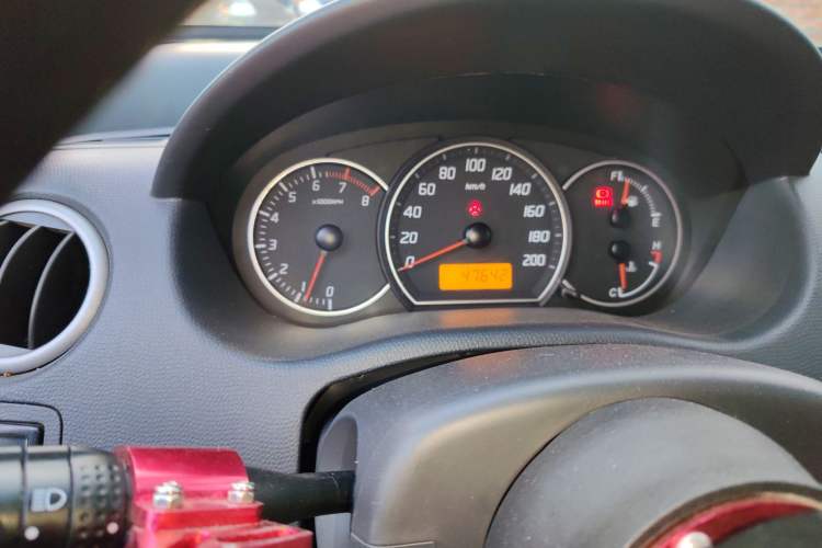 Used Suzuki Swift 2016 1.5L Manual Fashion Model