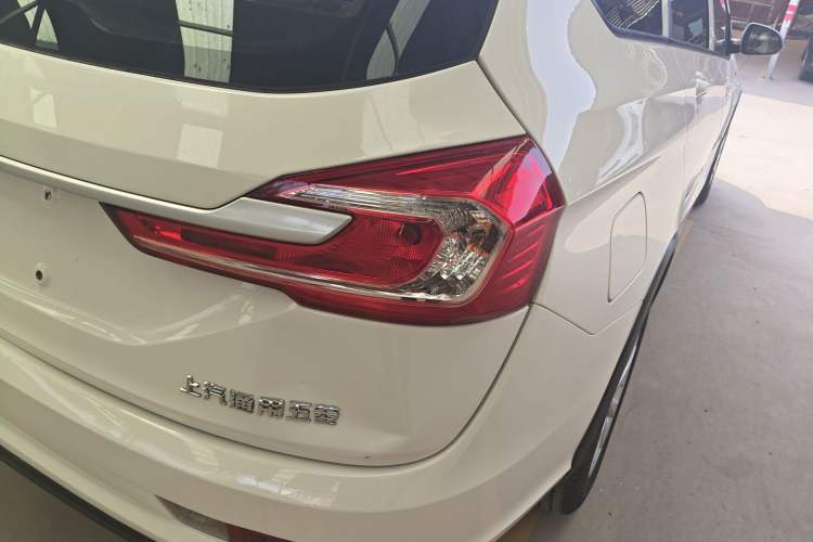 Used Baojun 310W 2020 1.5L Automatic Enjoyment Version China VI Emission Standard
