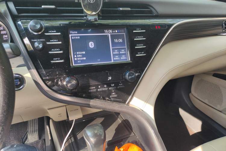 Used Toyota Camry 2018 2.0G Luxury Edition