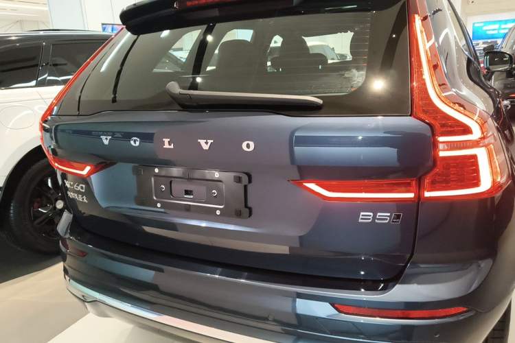 Used Volvo XC60 2025 B5 Four-Wheel Drive Smart & Advanced Luxury Edition