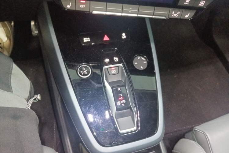 Used Audi Q5 e-tron 2023 40 e-tron Starry Edition Mecha Kit