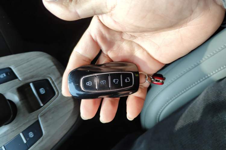 Used Ford Tourneo Custom 2023 2.0T Automatic Prestige Edition