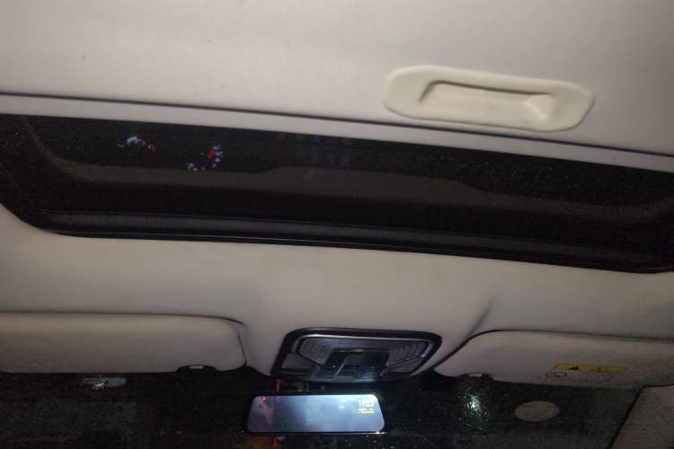 Used CHANGAN CS55 2018 1.5T Automatic Colorful Edition China V Standard
