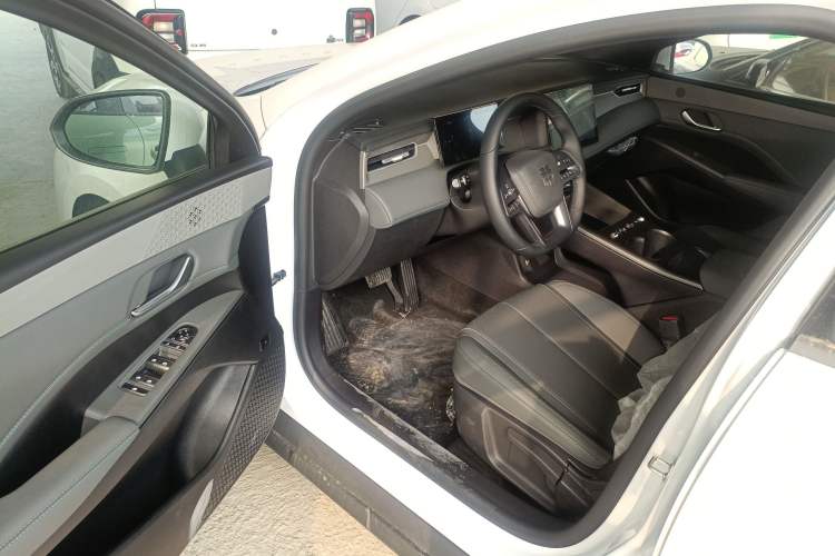 Used BYD Qin PLUS 2026 DM-i 128KM Progressive Model