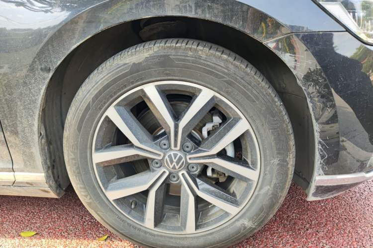 Used Volkswagen Magotan 2020 330TSI DSG Leading Model
