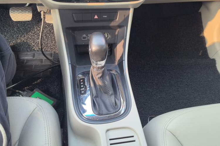 Used Roewe 360 2015 1.5L Automatic Luxury Edition