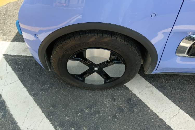 Used Baojun KiWi EV 2023 DJI Edition Lithium Iron Phosphate Exterior 4