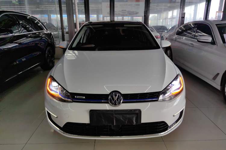 Used Volkswagen Golf Pure Electric 2020 Chari
