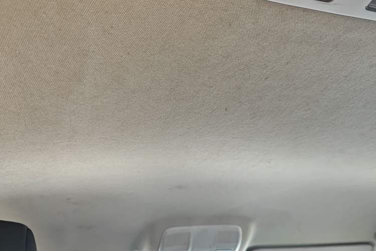 Used Mazda 3 Axela 2014 Sedan 1.5L Manual Comfort Model