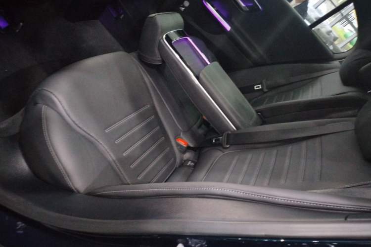 Used Mercedes-Benz C-Class 2023 Restyled C 260 L Sport Edition