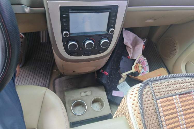 Used Buick GL8 2014 2.4L Classic Edition
