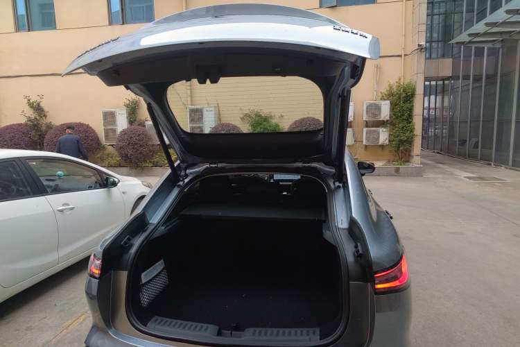 Used Baojun Enjoy 2025 All-Electric 600km Luxury Edition
