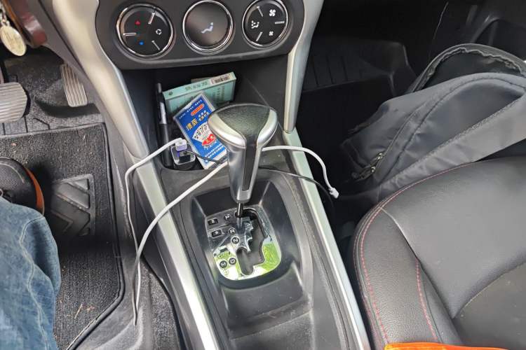 Used Citroen C3-XR 2017 1.6L Automatic Pioneer Model Gear Lever