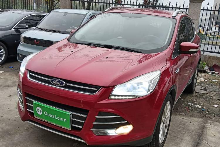 Used Ford Kuga 2015 1.5L GTDi Two-Wheel-Drive Comfort Model