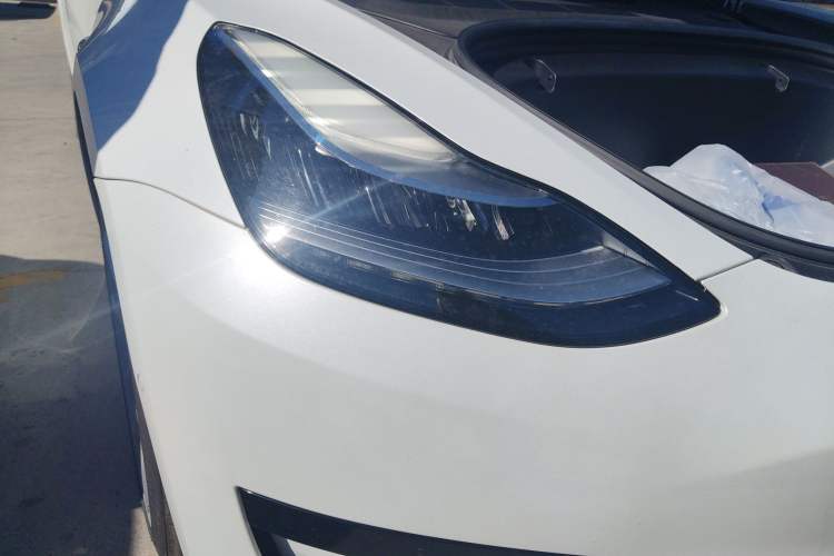 Used Tesla Model 3 2019 Standard Range Rear-Drive Upgraded Version
