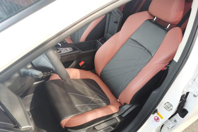 Used CHANGAN Eado 2023 Changan Edition PLUS Blue Whale NE 1.4T GDI DCT Prestige Version