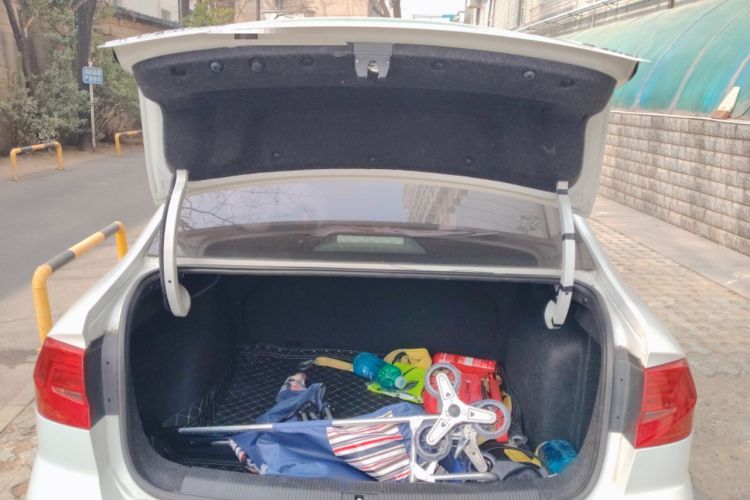 Used Volkswagen Bora 2018 1.5L Automatic Fashion Model Trunk