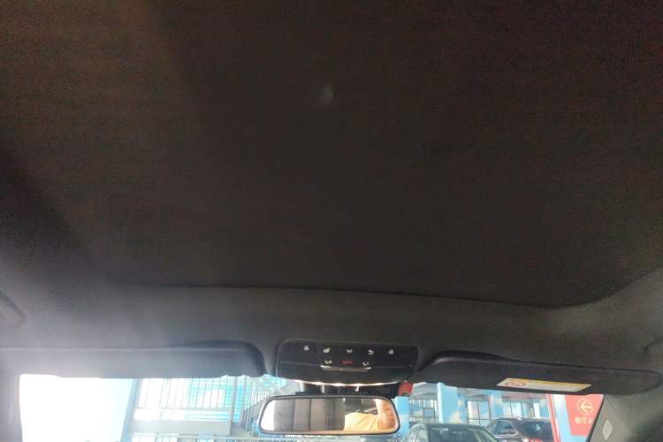 Used Mercedes-Benz GLC 2019 GLC 260 L 4MATIC Dynamic Model Headliner