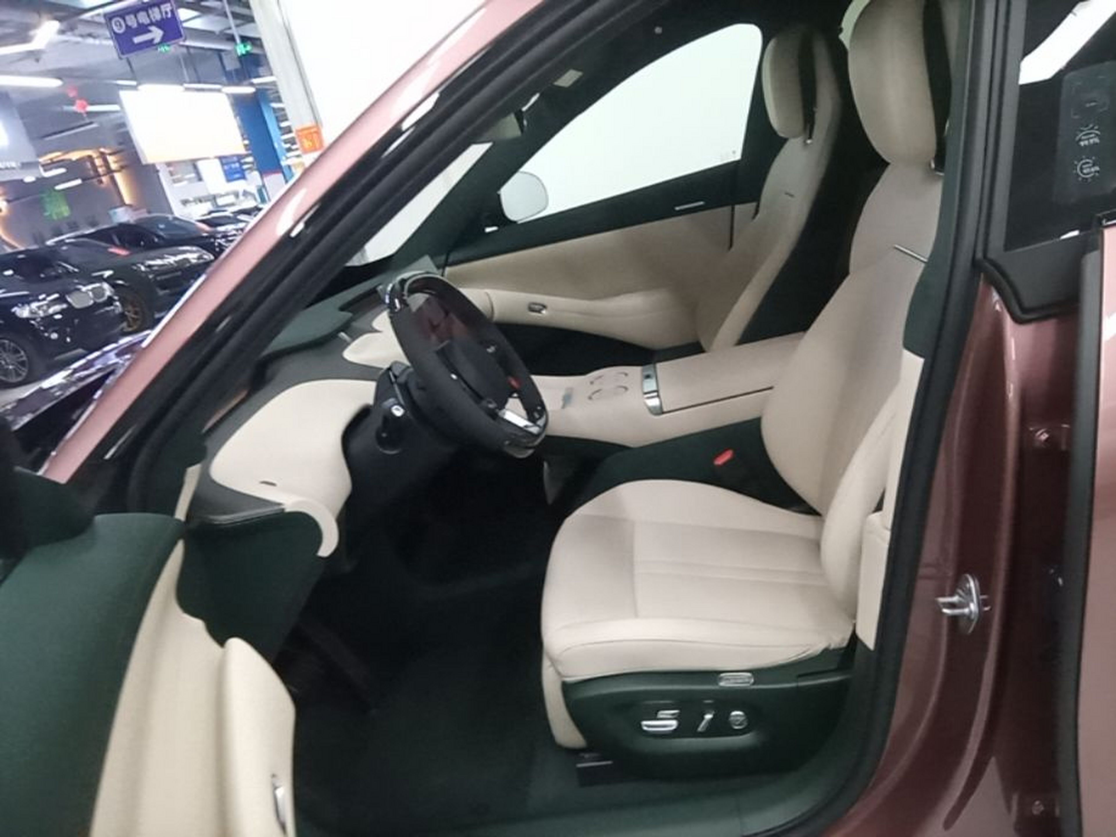 Avant de la voiture