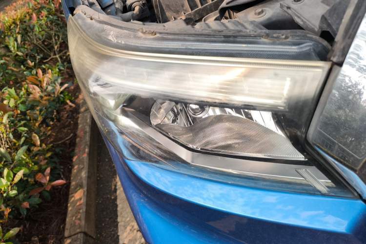 Used Dongfeng Ruichi 6 2019 2.5T Manual Two-Wheel Drive Diesel Standard Version ZD25T5