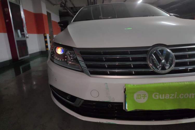 Used Volkswagen CC 2016 300TSI 25th Anniversary Edition Right Front Headlight