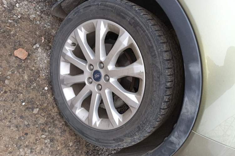 Used Ford Kuga 2015 1.5L GTDi Two-Wheel Drive Fashion Edition